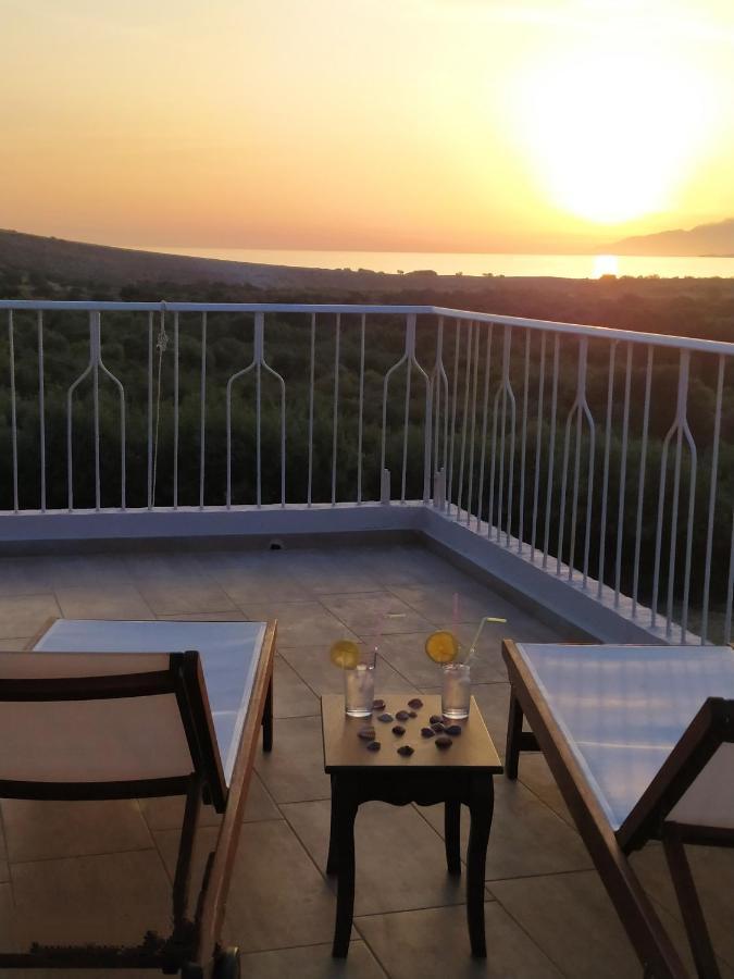 Myparadise-Farm Villa In The Centre Of South Crete 칼라마키 외부 사진