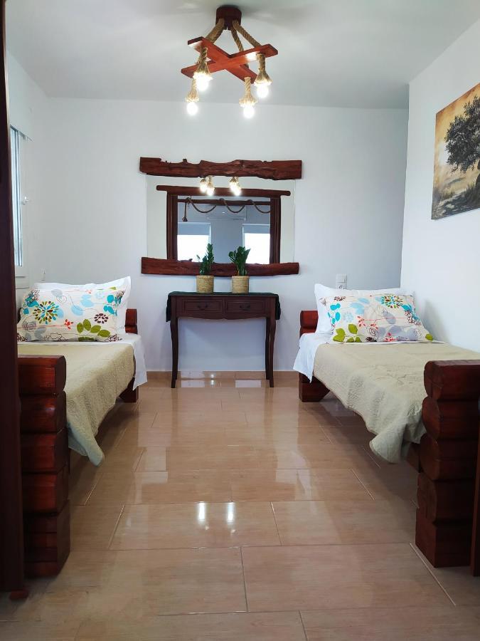 Myparadise-Farm Villa In The Centre Of South Crete 칼라마키 외부 사진